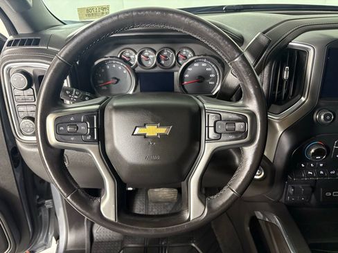 Used 2019 Chevrolet Silverado 1500 LTZ image 27