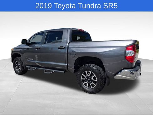 Used 2019 Toyota Tundra SR5 w/ SR5 Upgrade Package AWD/4WD image 5