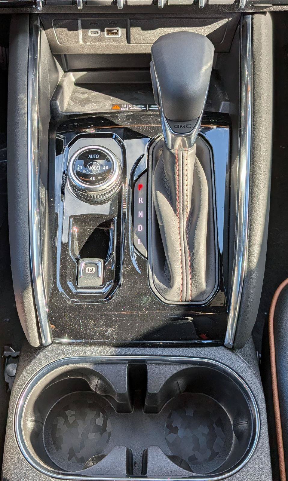 New 2026 GMC Canyon AT4 w/ Technology Plus Package AWD/4WD image 19