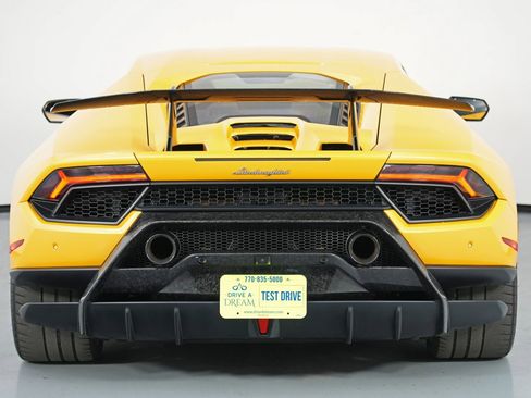 Used 2018 Lamborghini Huracan Performante image 48