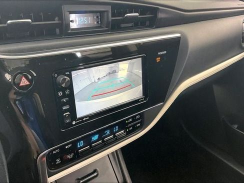 Used 2018 Toyota Corolla iM w/ All-Weather Mat Package FWD image 27