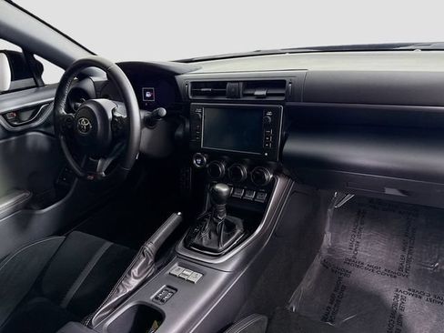 Certified 2023 Toyota GR86 Premium RWD image 27