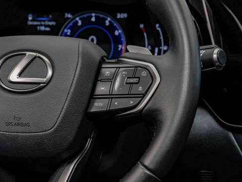 Used 2024 Lexus NX 250 FWD image 22