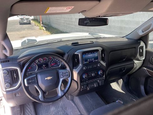 Used 2023 Chevrolet Silverado 2500 LT AWD/4WD image 13
