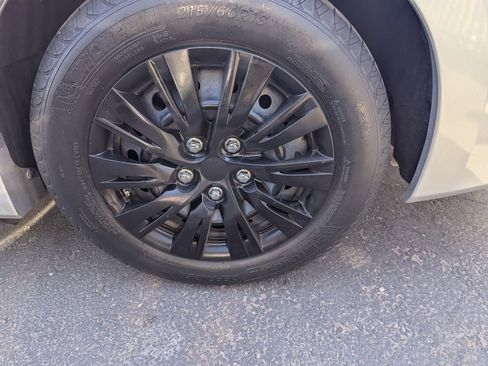 Used 2016 Nissan Altima 2.5 S w/ Power Driver Seat Package image 7