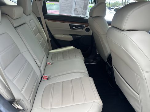 Used 2022 Honda CR-V Touring image 14