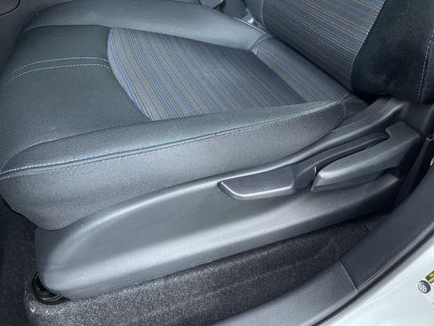 Certified 2025 Nissan Leaf S FWD image 13