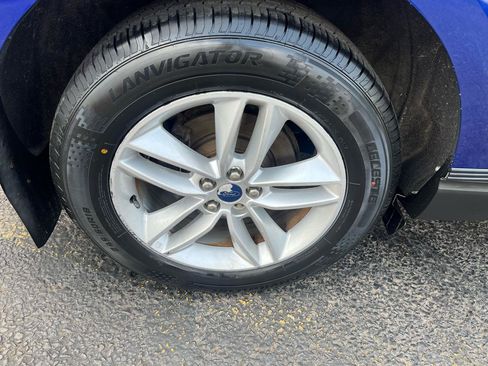 Used 2015 Ford Edge SEL w/ Equipment Group 201A AWD/4WD image 13