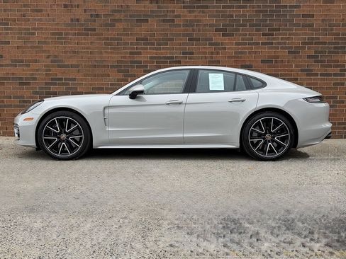 Certified 2023 Porsche Panamera Turbo S image 2