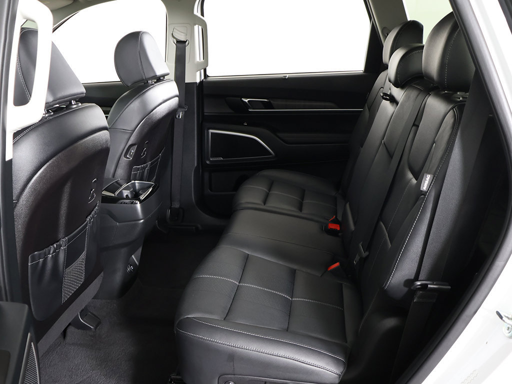 Certified 2025 Kia Telluride EX AWD/4WD image 38