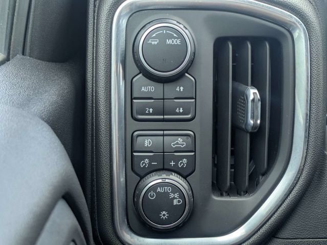 Used 2021 Chevrolet Silverado 1500 RST w/ Bed Protection Package AWD/4WD image 23