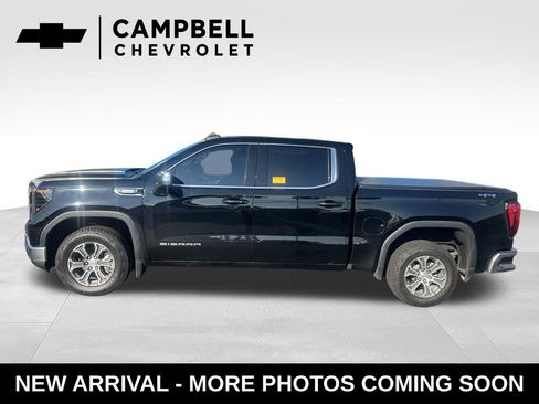Used 2024 GMC Sierra 1500 SLE w/ Preferred Package AWD/4WD image 2