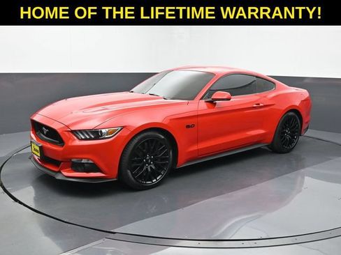 Used 2017 Ford Mustang GT Premium w/ GT Performance Package RWD image 10