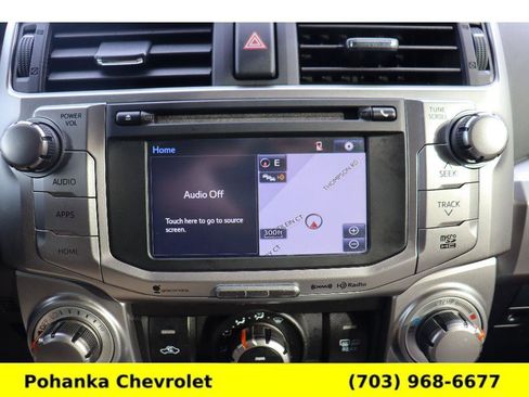 Used 2018 Toyota 4Runner SR5 Premium image 16