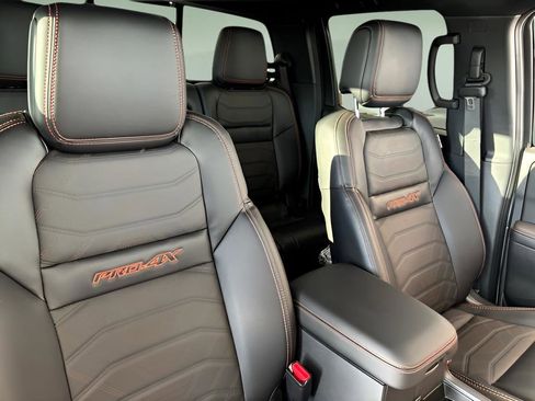 New 2025 Nissan Frontier PRO-4X w/ Pro Premium Package image 13