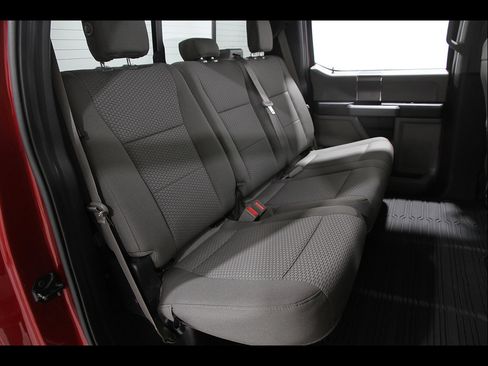 Used 2019 Ford F150 XLT w/ Equipment Group 302A Luxury AWD/4WD image 21