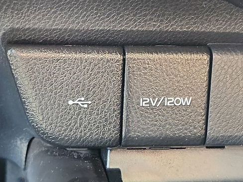 Used 2024 Toyota Camry SE FWD image 22