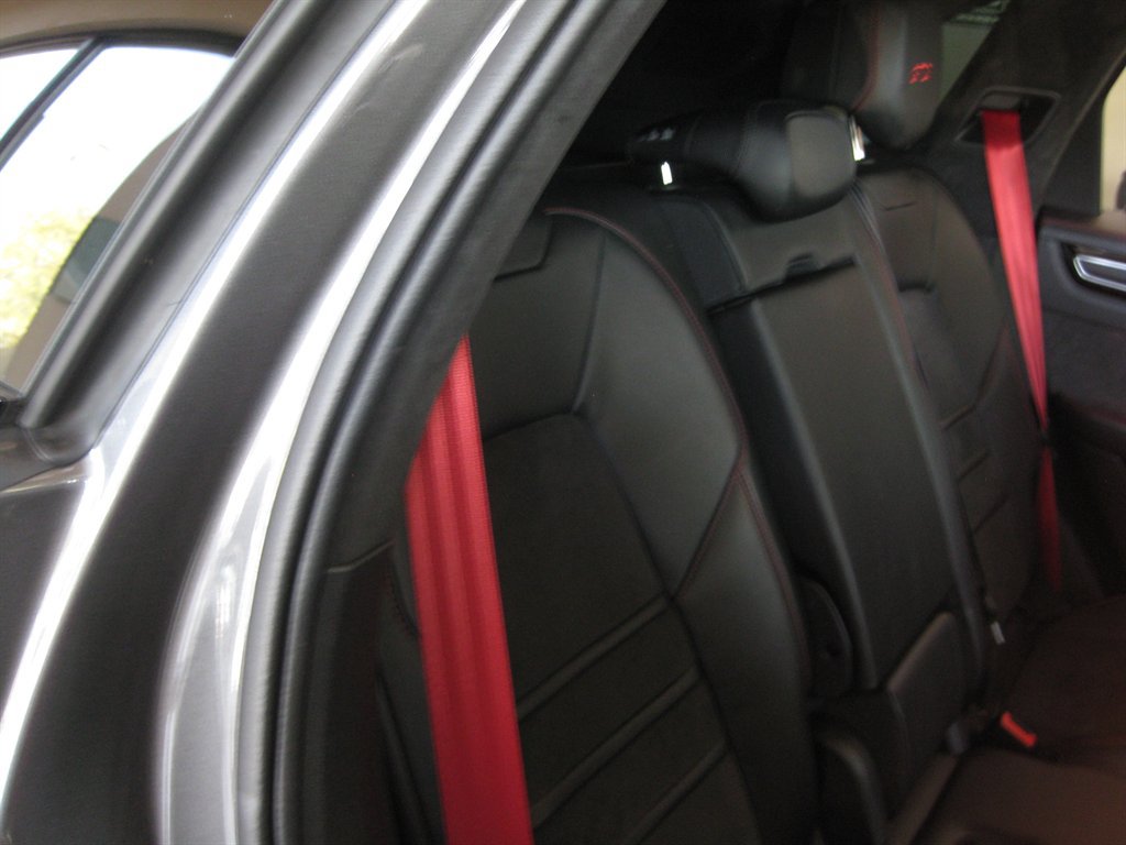 Used 2023 Porsche Cayenne GTS w/ Assistance Package AWD/4WD image 27