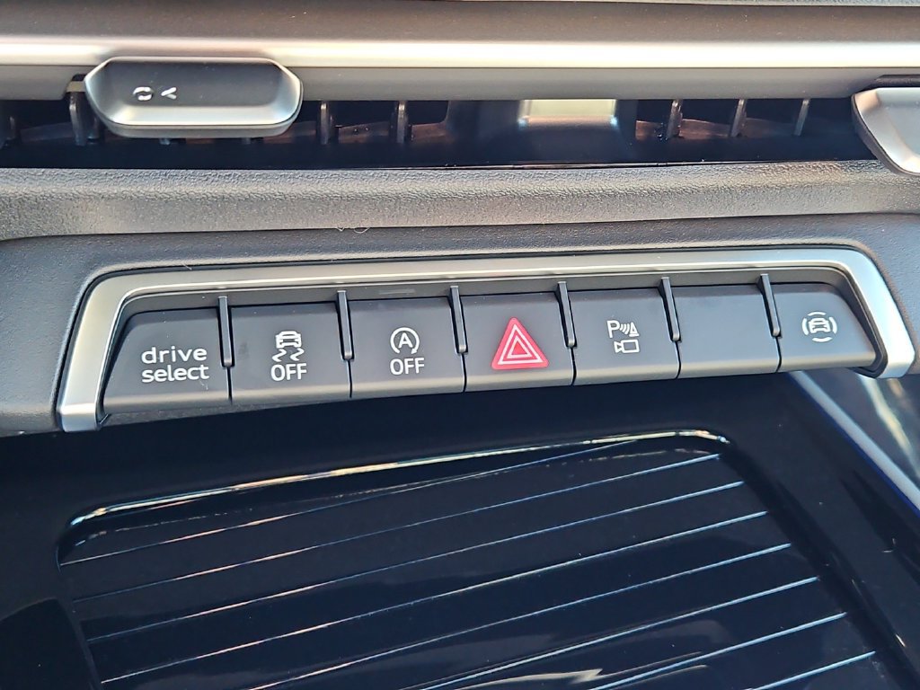 New 2027 Audi Q3 S Line AWD/4WD image 11