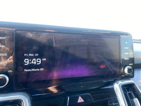 Used 2022 Kia Sorento SX image 19