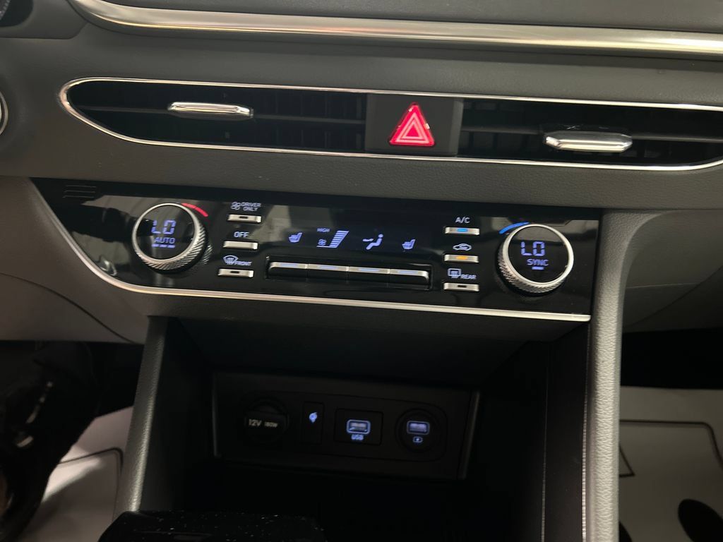Used 2023 Hyundai Sonata SEL FWD image 17