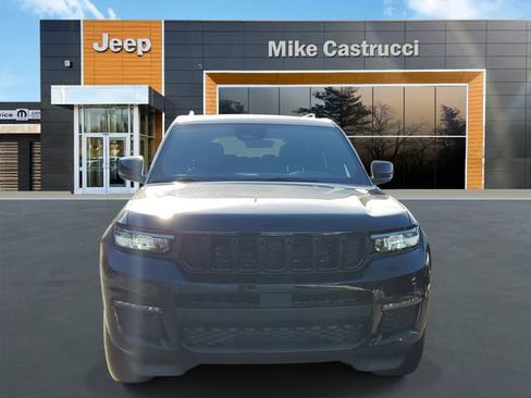 New 2025 Jeep Grand Cherokee L Limited image 2