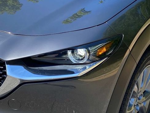 Used 2022 MAZDA CX-30 AWD 2.5 S w/ Premium Package image 5