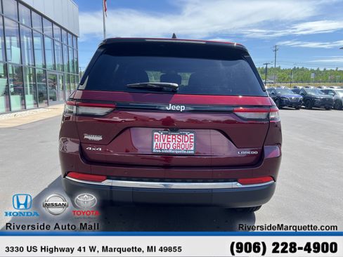 Used 2025 Jeep Grand Cherokee Laredo X w/ Luxury Tech Group I AWD/4WD image 7