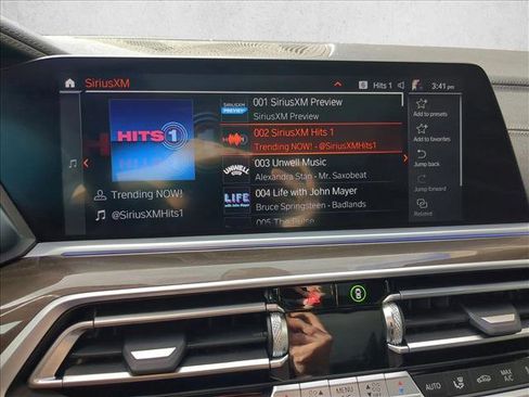 Used 2023 BMW X5 xDrive40i w/ Premium Package image 14