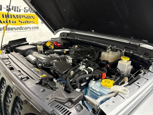 Used 2022 Jeep Gladiator Sport image 56