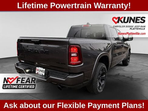 Used 2025 RAM 1500 Big Horn AWD/4WD image 9