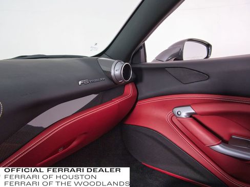 Used 2020 Ferrari F8 Tributo image 17