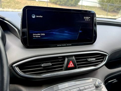 Used 2022 Hyundai Santa Fe Limited image 20