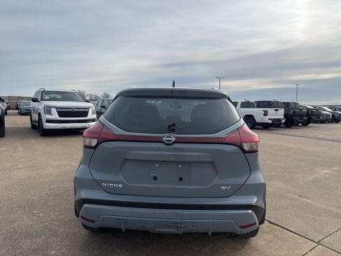 Certified 2023 Nissan Kicks SV image 6