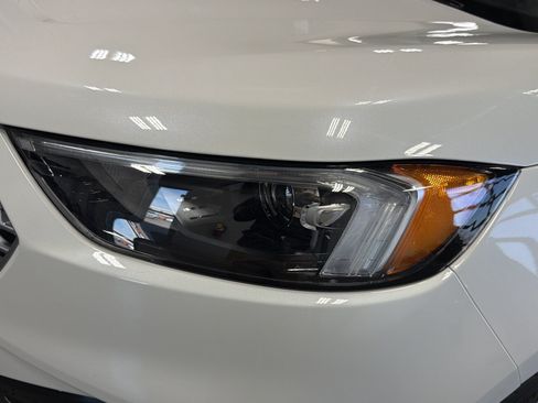 Used 2024 Ford Edge SEL w/ Convenience Package AWD/4WD image 16