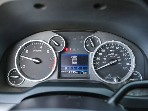 Used 2015 Toyota Tundra SR5 image 11