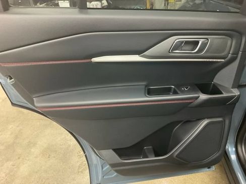 New 2026 Ford Explorer ST-Line w/ ST-Line Street Pack AWD/4WD image 13