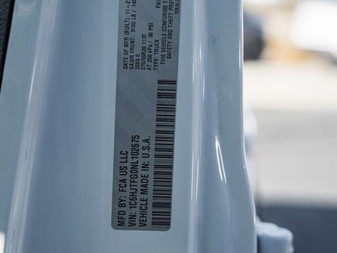 Used 2022 Jeep Gladiator Overland image 47