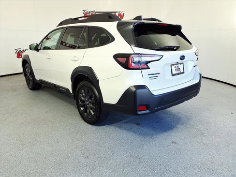 Certified 2025 Subaru Outback Onyx Edition image 9