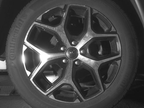 Used 2025 Jeep Compass Limited image 15