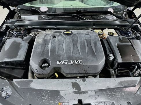 Used 2015 Chevrolet Impala LT image 24