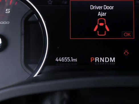 Used 2022 Ford F250 Lariat w/ Black Appearance Package image 24