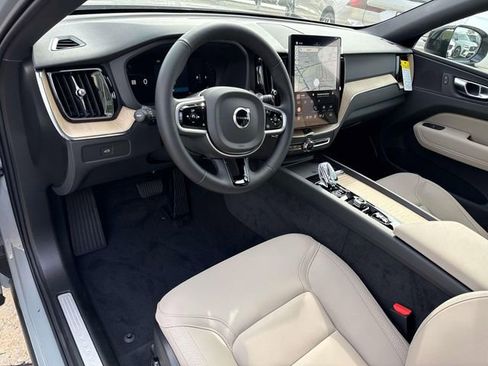 New 2026 Volvo XC60 B5 Plus w/ Climate Package image 23