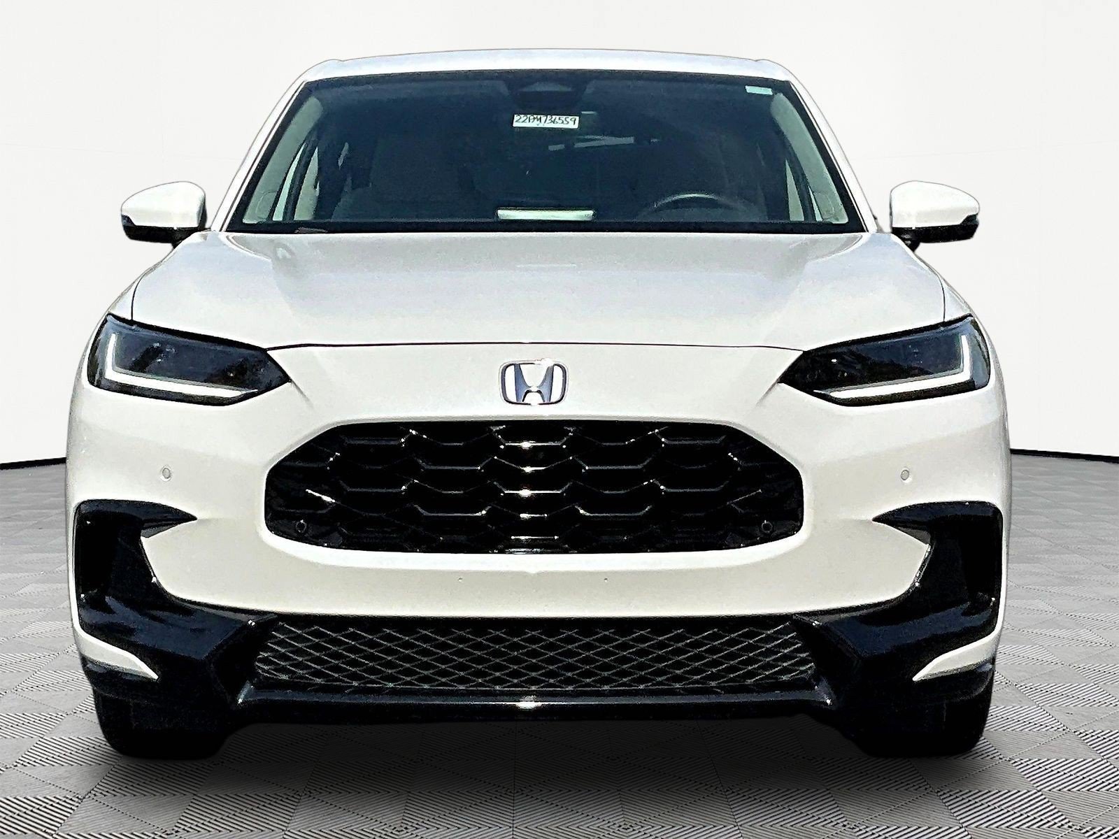 Used 2023 Honda HR-V EX-L image 2