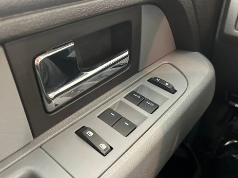 Used 2013 Ford F150 XLT w/ Luxury Equipment Group image 23