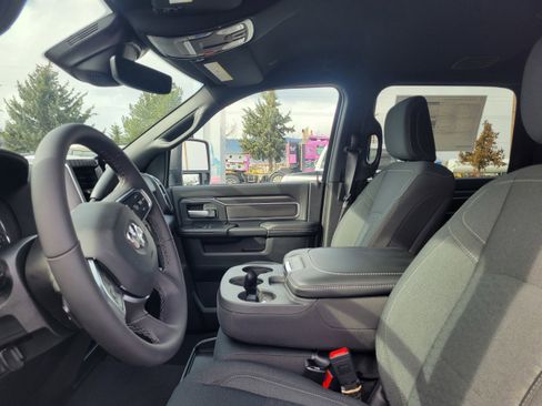 New 2026 RAM 2500 Big Horn image 7