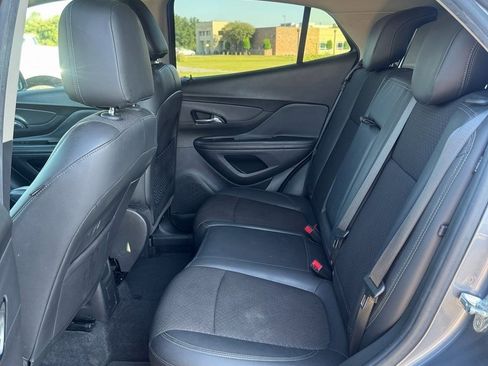 Used 2020 Buick Encore Preferred image 11