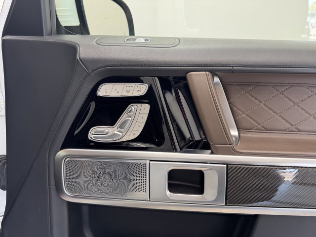 Certified 2022 Mercedes-Benz G 63 AMG 4MATIC image 37