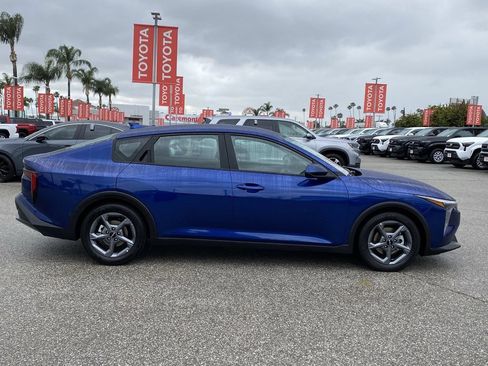 Used 2025 Kia K4 FWD image 43