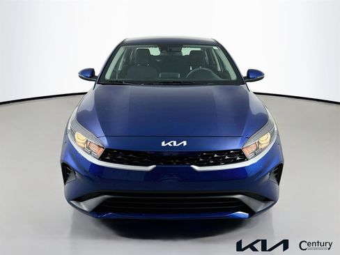 Certified 2023 Kia Forte LXS w/ LXS Technology Package FWD image 2